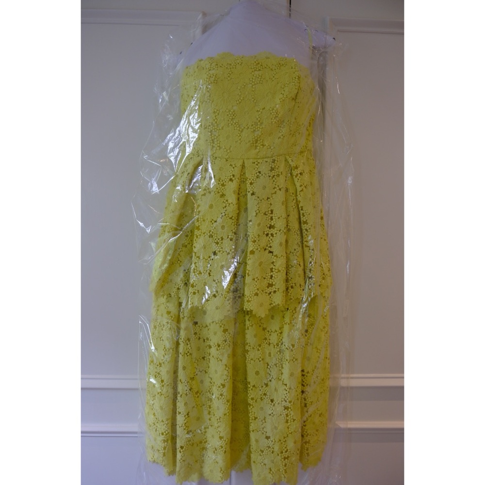 Anthropologie Maeve Tiered Lace Eyelet Dress size 6 US